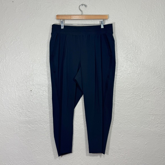 Talbots Pants - T by Talbots Pull On Pants LP Elastic Waist Lightweight Stretch Travel Cropped